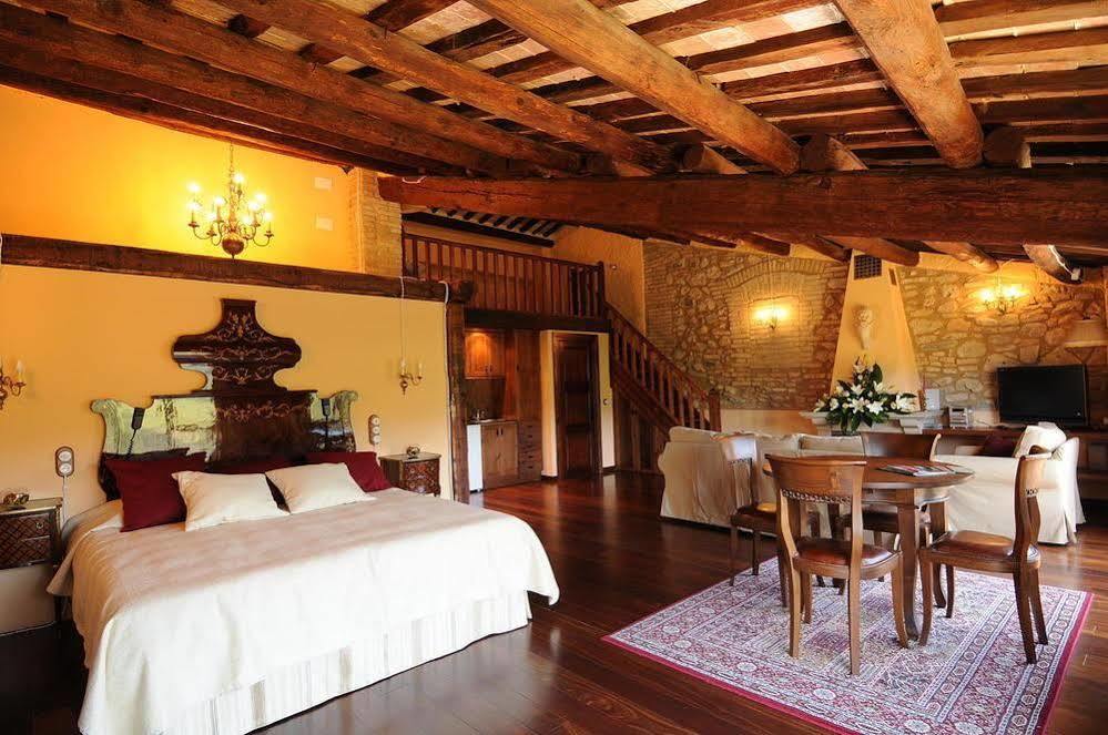 Апартаменти Castell De Riudabella Vimbodi I Poblet Екстер'єр фото